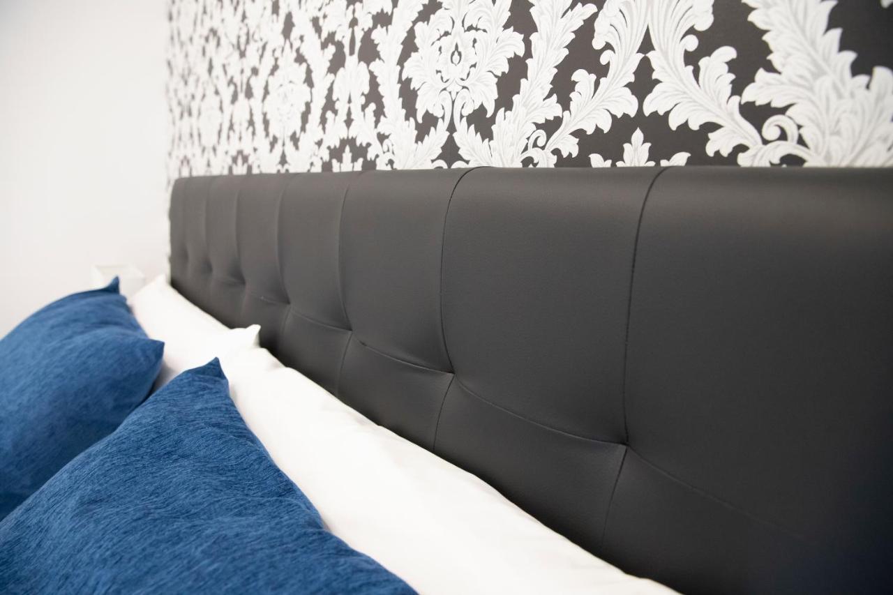 Hostal Boutique I Host You Madrid Ngoại thất bức ảnh